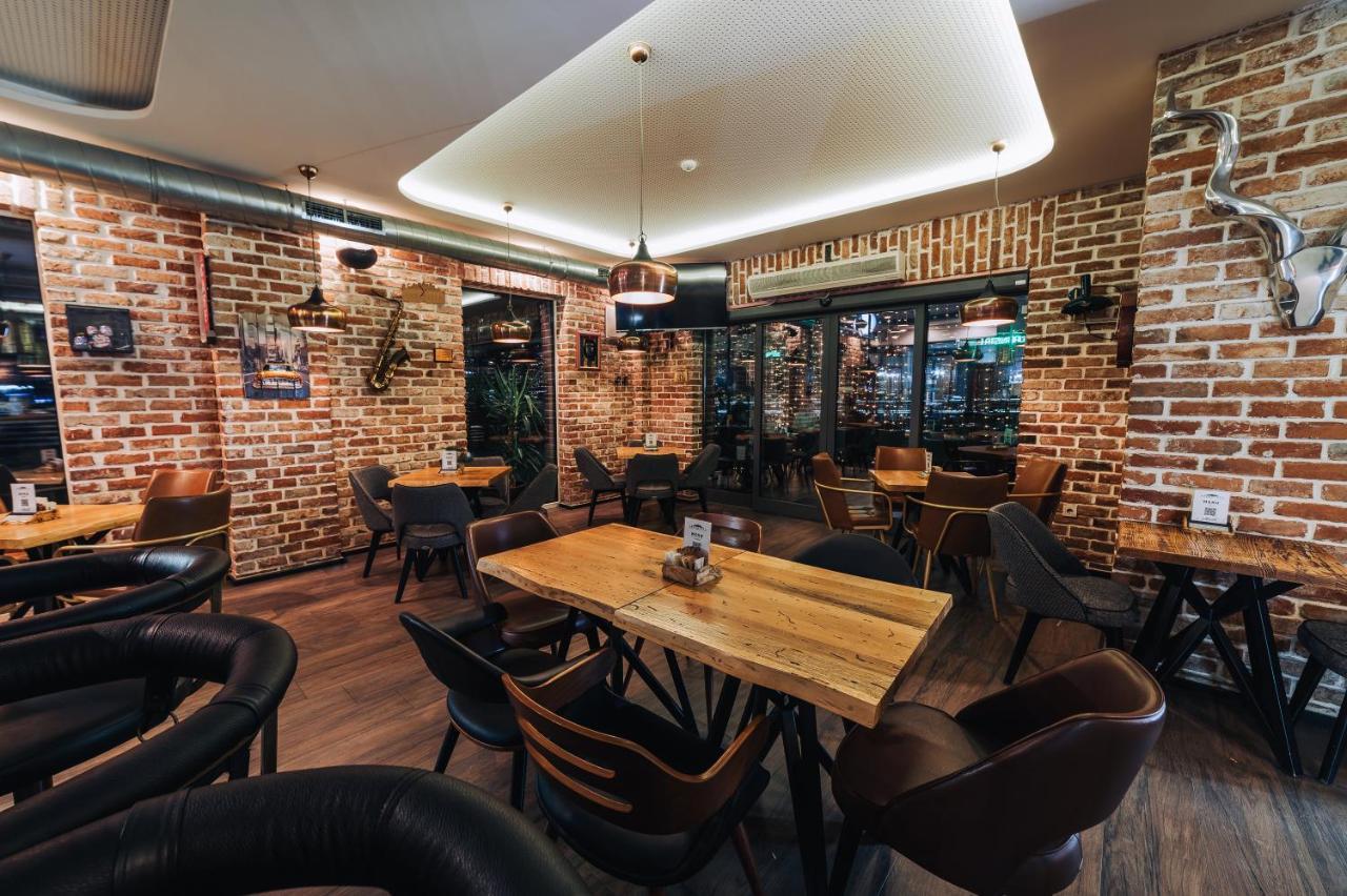 Štip Urbanista Hotel & Bar מראה חיצוני תמונה
