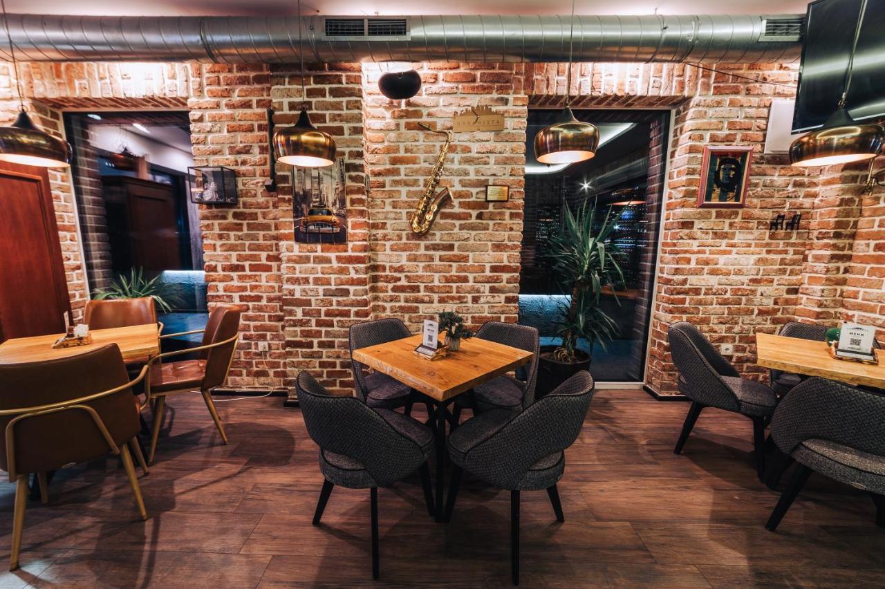 Štip Urbanista Hotel & Bar מראה חיצוני תמונה
