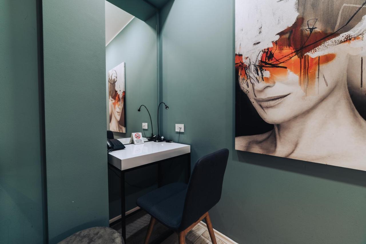 Štip Urbanista Hotel & Bar מראה חיצוני תמונה