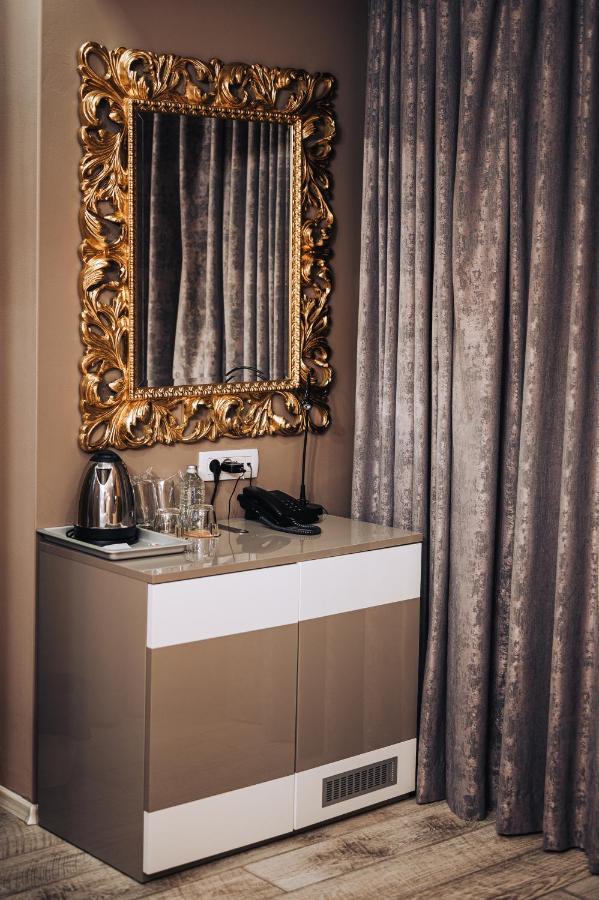 Štip Urbanista Hotel & Bar מראה חיצוני תמונה